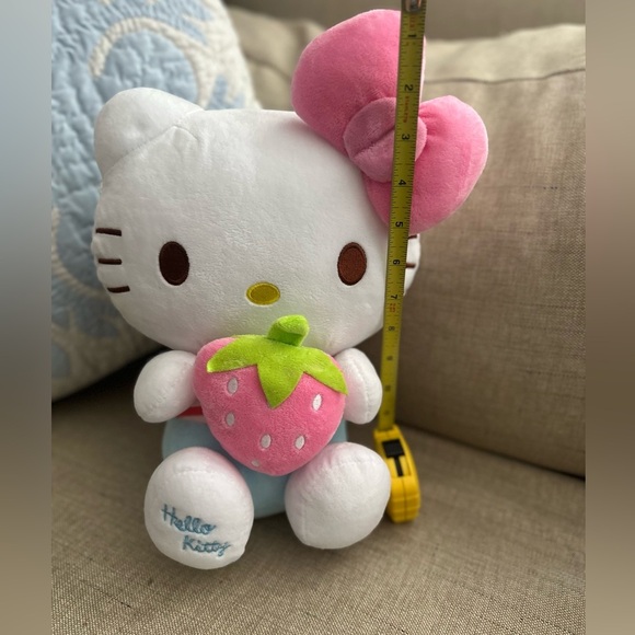 Hello Kitty Plush with Pink Bow and Strawberry - Picture 2 of 4